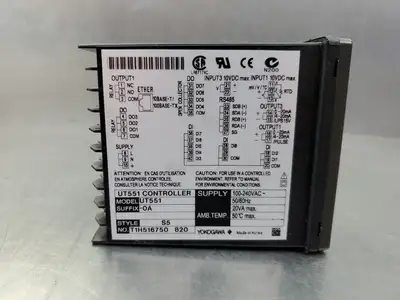 USED Yokogawa UT551-0A TEMPERATURE CONTROLLER, 100-240VAC