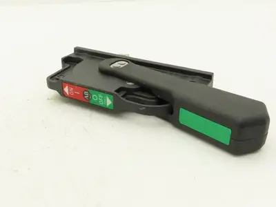 Allen Bradley PN-16014 J-Frame Circuit Breaker Disconnect Switch Handle Kit
