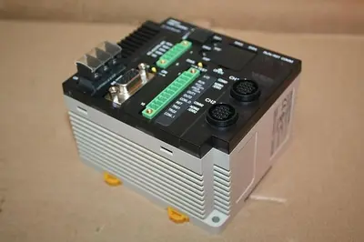 NEW OMRON V680-CA5D02