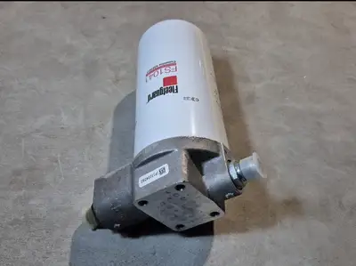 NEW FLEETGUARD FS1041