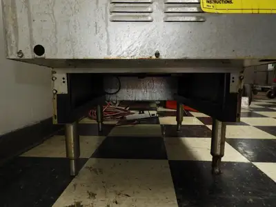 Used Hobart Used Hobart HF85C Commercial Full Pot Deep fryer with Auto Lift 220 volt 3 phase Cookers / Coolers / Fryers Illinois US | Falcon Restaurant Supply #1376494