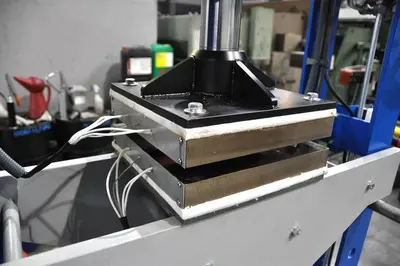 USED ARLO PRESS HEATED PLATES 25 TON