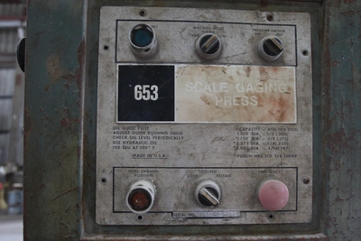 WA Whitney 653 Single End Punch (LOCATION: Schertz, TX)