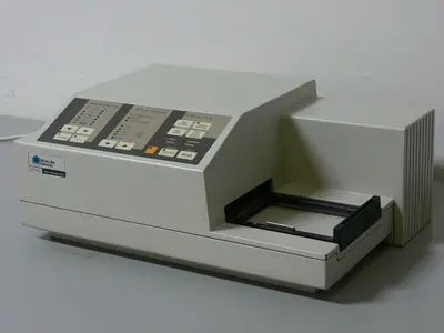 USED MOLECULAR DEVICES UV MAX KINETIC MICROPLATE READER