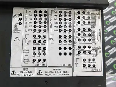 Yamatake Corporation SRF212AS000D0 Chart Recorder Used