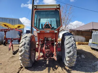 USED 1971 INTERNATIONAL 856
