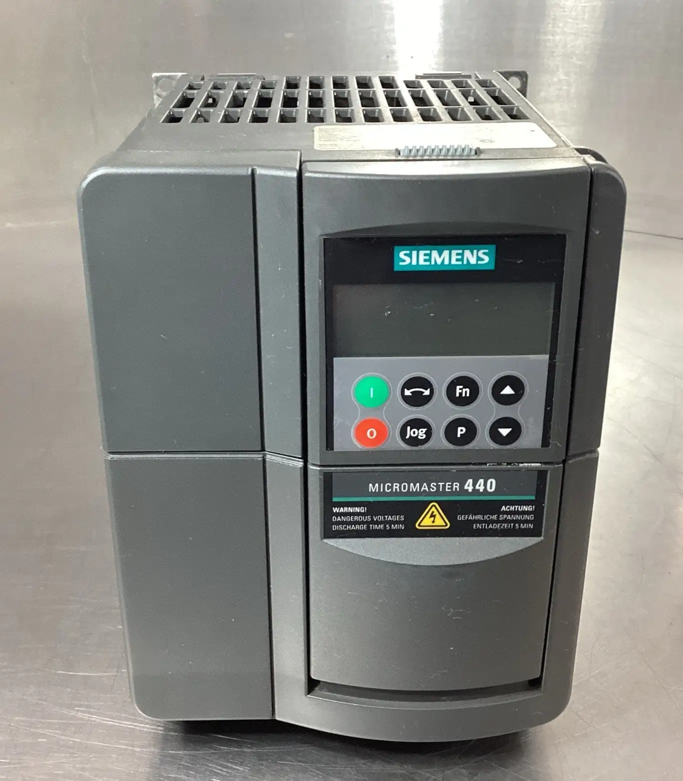 Siemens 6SE6440-2UD22-2BA1 Micromaster 440 Drive 3Ph 5.9A 0-650Hz 1D-03