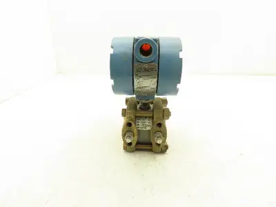 Dieterich 1DP3E12B1A1 Differential Pressure Transmitter 0-6.35 IN-H2O 45vdc Max