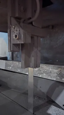 Automatic Vertical Bandsaw USED