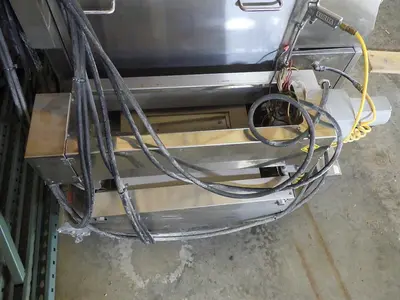 USED 2011 RHEON VX431