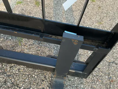 Used _UNKNOWN_ _UNKNOWN_ Pallet Forks Michigan US | Miedema Asset Management Group #1320045