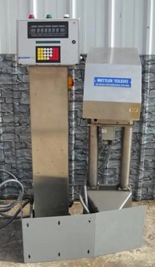 USED METTLER - TOLEDO SST1100-MM S/N: 13305