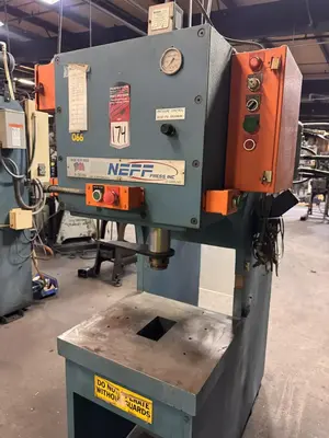 NEFF 0 Hydraulic & Molding Presses | Mohawk Machinery (4)