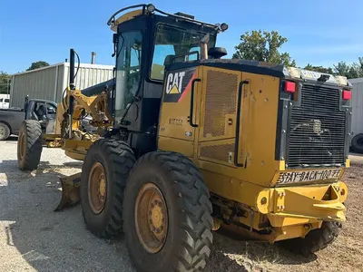 2010 Caterpillar 12M