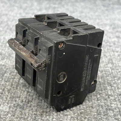 Used GE THQL3140 Circuit Breakers California US | Davliegogo LLC #1705984