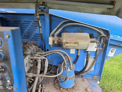 USED 1997 GENIE S60