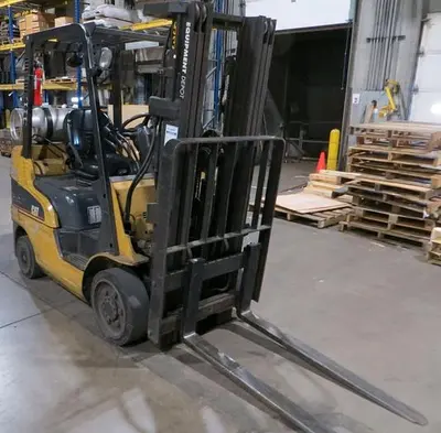 USED 2014 CATERPILLAR C5000