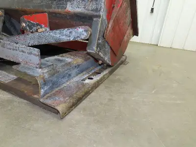 Used MCCULLOUGH _UNKNOWN_ Hoppers | Arrow Industrial #617884