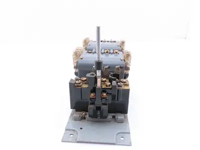 Furnas 22DP32AFE3 Reversing Motor Starter 10Hp Size 1 Max 27A 600 VAC Overload