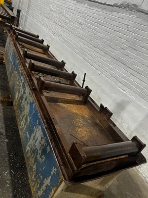 SAW 22"W X 10'8"L ROLLER CONVEYOR FEED TABLE