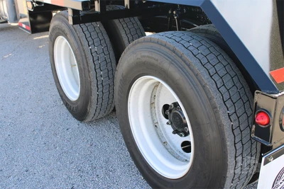 New | in-Stock 2025 MACK GRANITE 64BR Rolloff Trucks Texas US | Roll Off Truck World #1491919