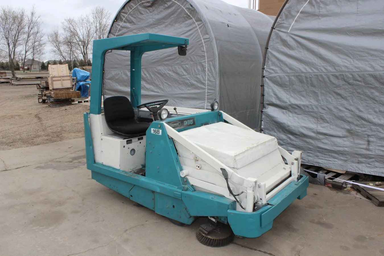 USED TENNANT 285
