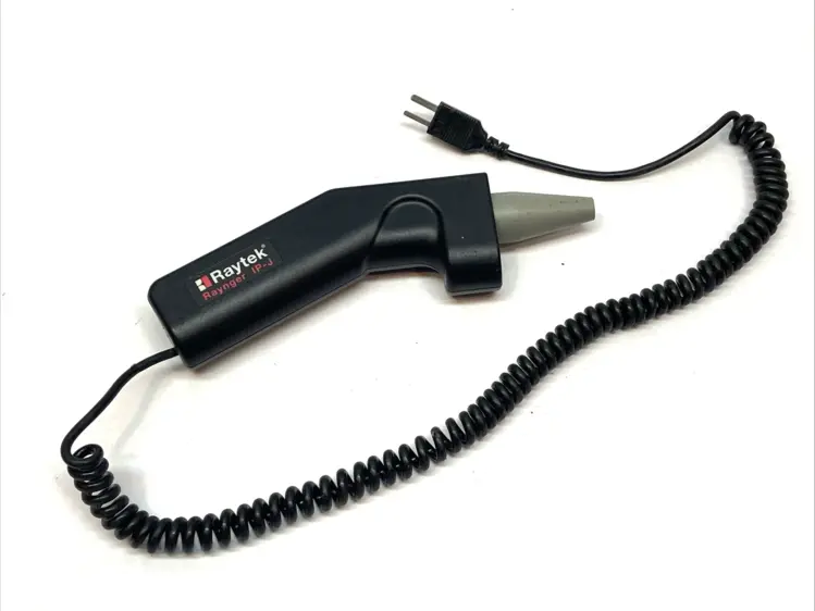 Used RAYTEK RAYNGER INFRARED THERMOMETER Pyrometers Michigan US | Maverick Industrial Sales #1090335