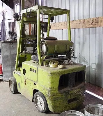 USED CLARK C500 S60, 4,175LB PROPANE FORK-LIFT