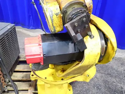 USED 2001 FANUC M6I