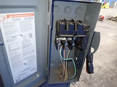 USED CARRIER CORPORATION 38AUQD12A0M6A0A0A0