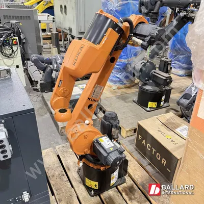 KUKA KR 8 R1620 Arc HW Robot System w/ KRC4 Controller