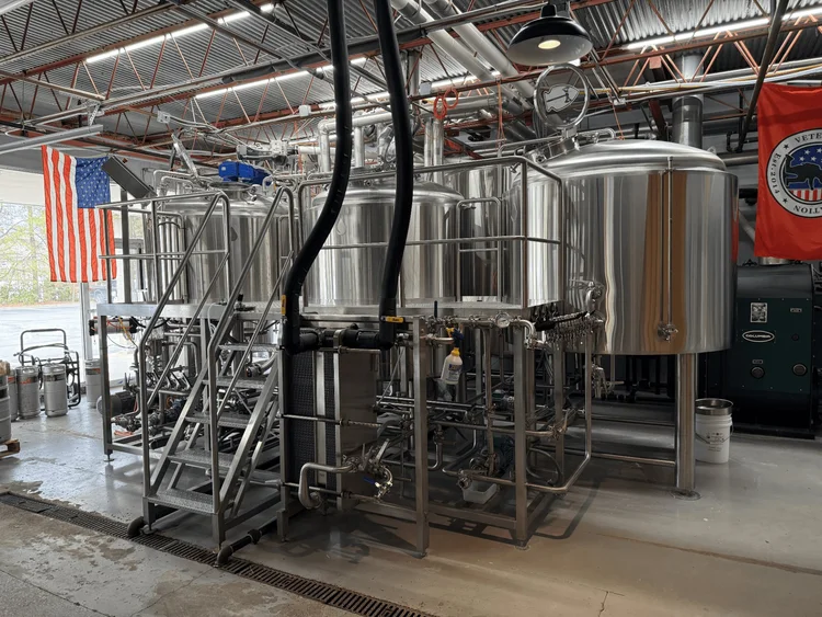 Used _UNKNOWN_ _UNKNOWN_ Brewing Equipment Indiana US | Brewhouse Equipment Group #1059441