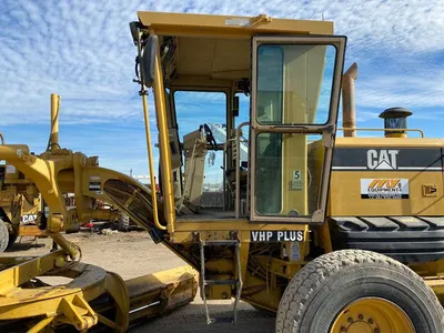 2004 Caterpillar 140H