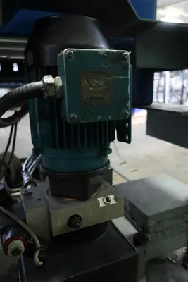 SPC8121  Miscellaneous Equipment hydraulic guillotine cutting machine 21.5" wide