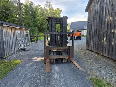 Used CATERPILLAR DP40 Misc Forklifts Pennsylvania US | Trustworthy Equipment #1422101