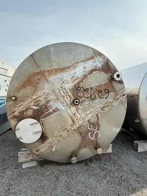 Gallon Tank Tank | ListingHippo (3)