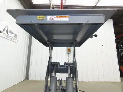 Used PENTALIFT _UNKNOWN_ Misc Lifts Indiana US | Arrow Industrial #1367358