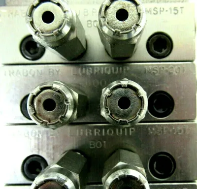 NEW LUBRIQUIP 5477530 VALVE DIVIDER 5 STACK