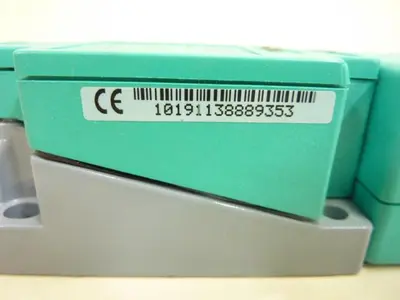 NEW PEPPERL & FUCHS NJ15+U4+E2-C-V1