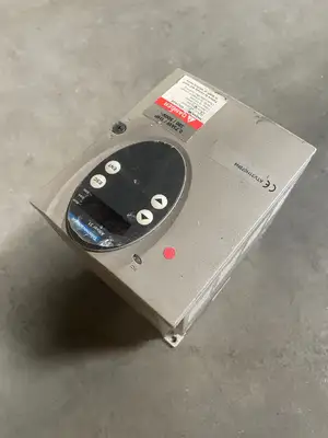 Schneider Telemecanique Altivar ATV31H075N4 1 HP 480V @1E