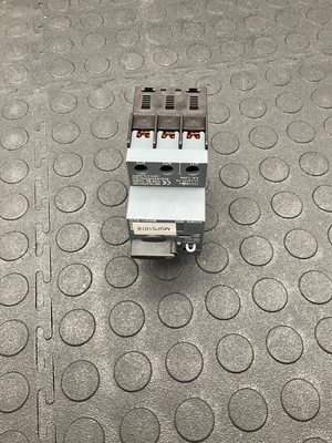 USED SIEMENS 3RV2011-1KA10