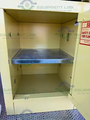 USED SECURALL 4 GALLON FLAMMABLE LIQUID STORAGE CABINET W/ SOFT CLOSE DOOR, SHELF
