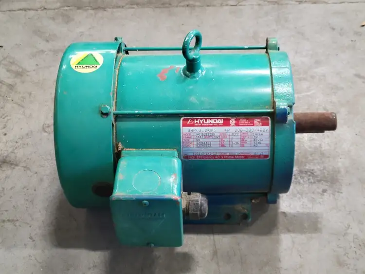 Used 2002 HYUNDAI HK18285235 Motors (misc) British Columbia CA | Lenmark #247582