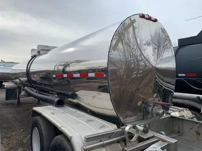 Used 1994 KROHNERT _UNKNOWN_ Tanker Trailers Indiana US | Lakeshore Equipment Sales #1546545
