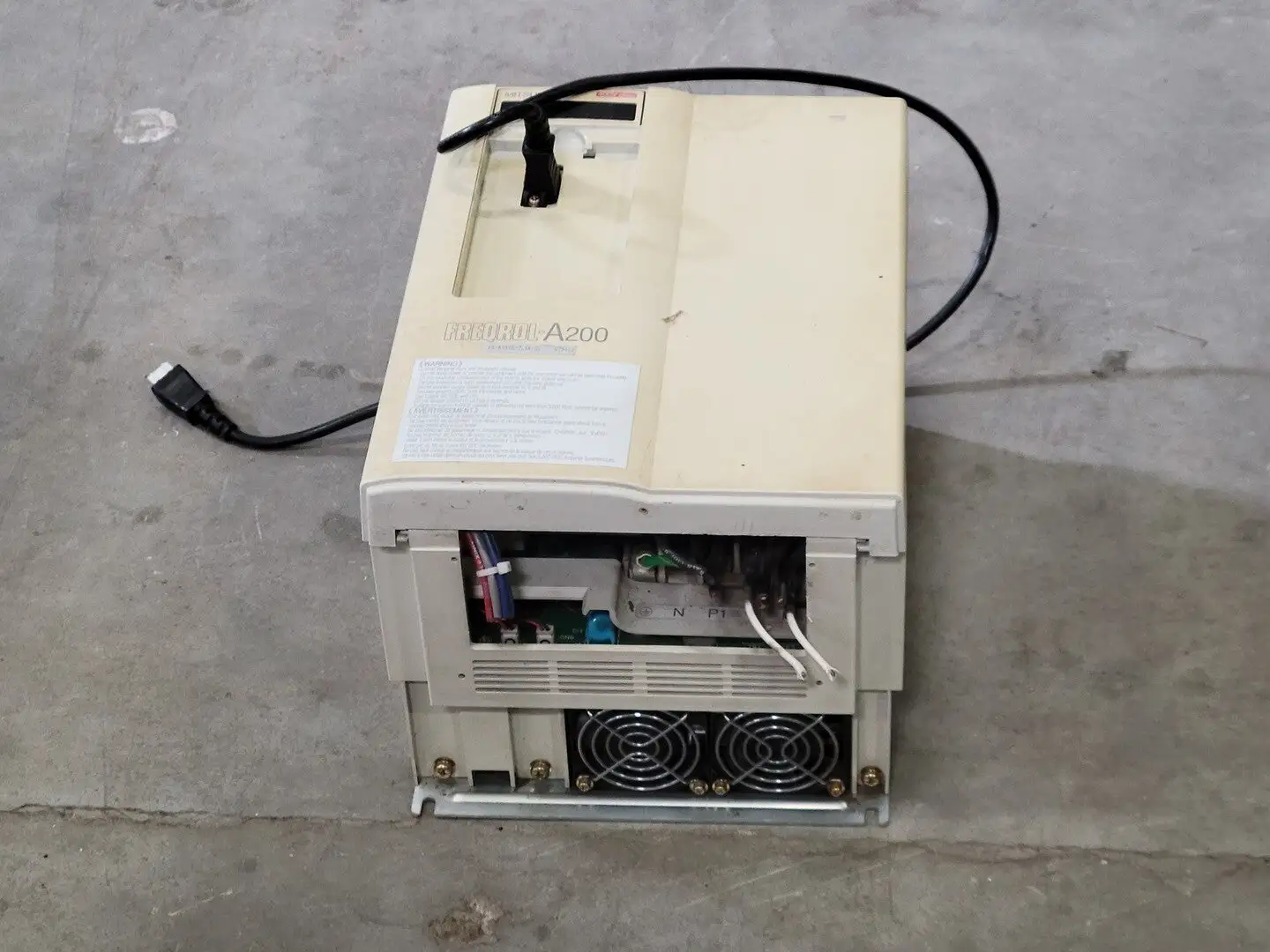 USED MITSUBISHI FR-A240E-7.5K-UL