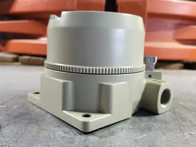 NEW HONEYWELL STT25H-0-ENE-00E-000-3DC-00-2J