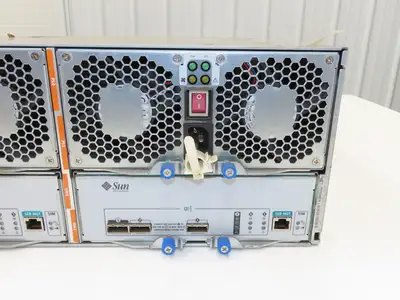 Sun Microsystems J4400 24-Bay 3.5" SAS Storage Unit Rackmount NO HDDs NO CADDIES