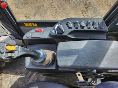 Used 2018 KOMATSU WA270-8 Wheel Loaders | Abele Tractor #1342923
