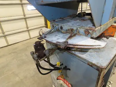 Proctor & Schwartz Hydraulic Powered Swivel Arm Feed Conveyor Food Processing
