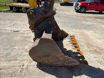 Used 2019 KOMATSU PC138USLC-11 Crawler Excavators Wisconsin US | Proxy Equipment #1388870